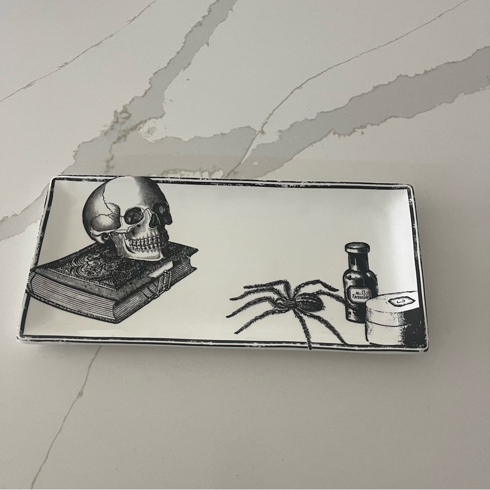 Connections Magic Potion Skull Design Tray